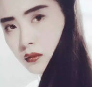 “待我長(zhǎng)發(fā)及腰”下一句，你知道嗎？