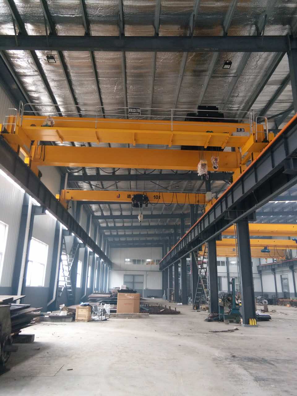 怎么安全正確的安裝橋式起重機(jī)？